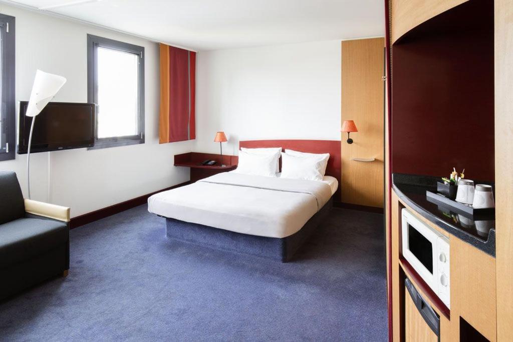 Novotel Suites Hamburg City Exterior photo